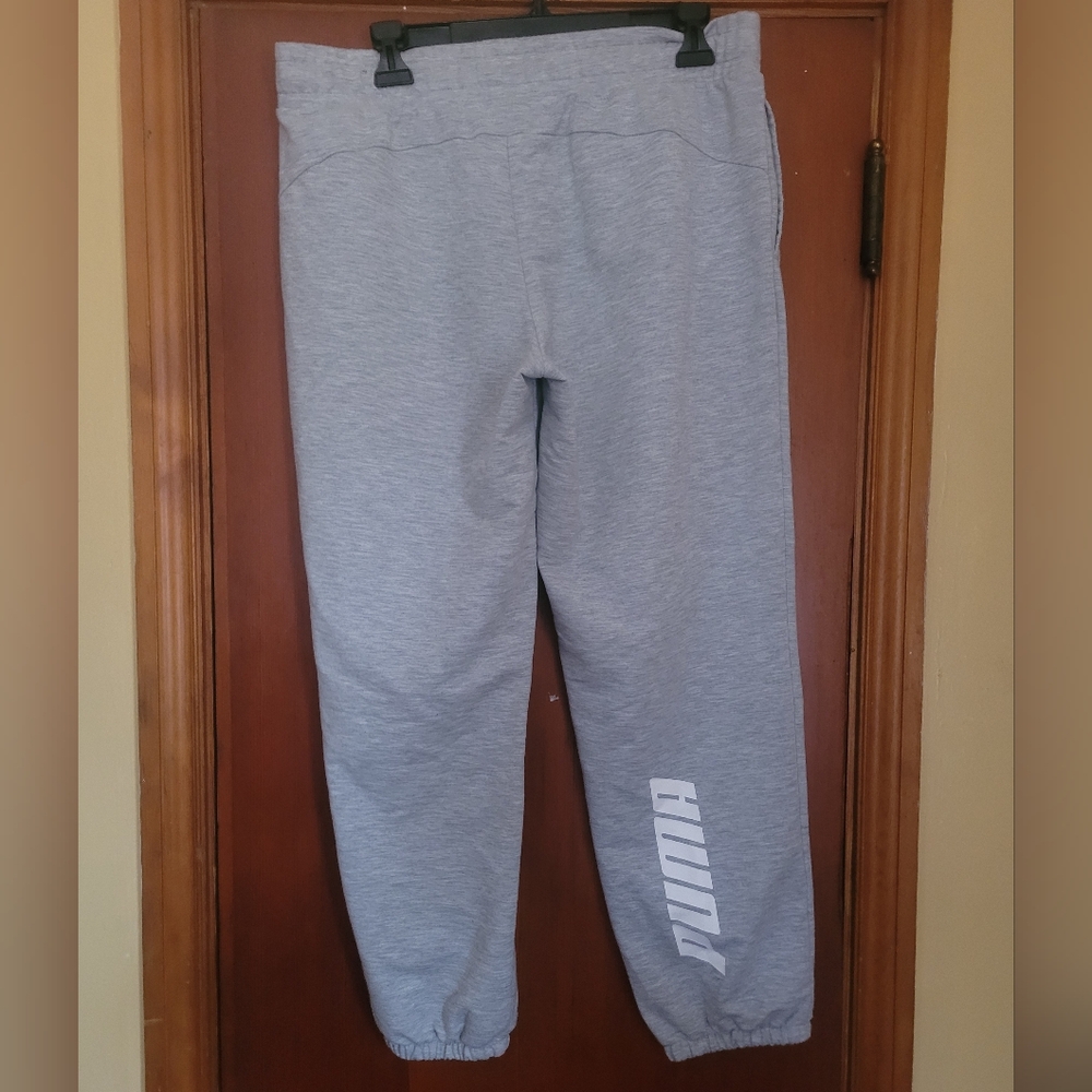 Woman's puma sweat pants grey size large